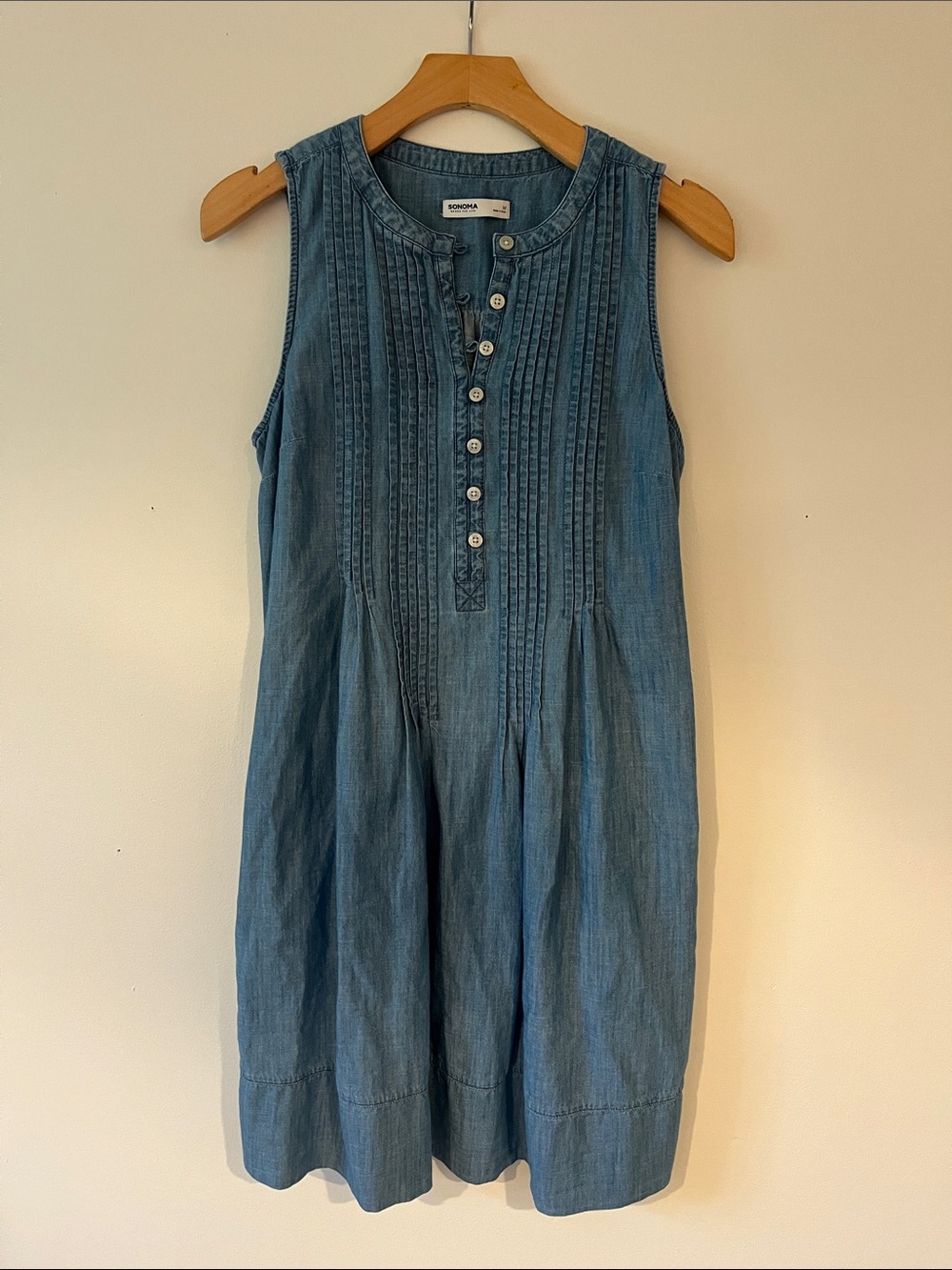 Sonoma Sleeveless Chambray Button-Front Dress in Light Denim Blue Size Medium